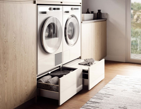 dcb73037-6ee4-11e8-825a-002590aecc74-3